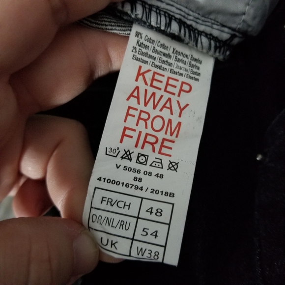 ATLAS FOR MEN | stretch black wash jeans - Picture 9 of 9